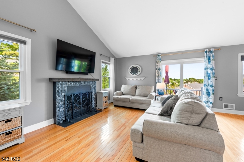 35 Purple Martin Drive Allamuchy NJ 07840