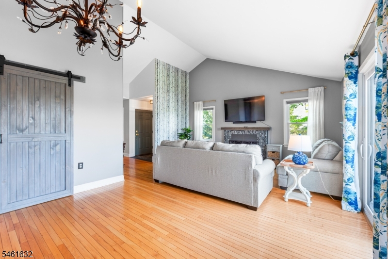 35 Purple Martin Drive Allamuchy NJ 07840