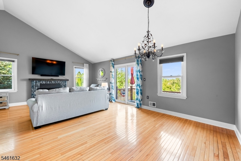 35 Purple Martin Drive Allamuchy NJ 07840