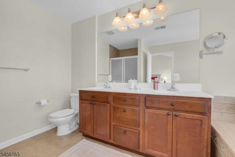 9 Junegrass Way Allamuchy NJ 07840