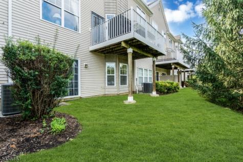 9 Junegrass Way Allamuchy NJ 07840