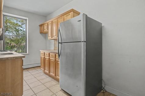5 Pomona Avenue Newark NJ 07112
