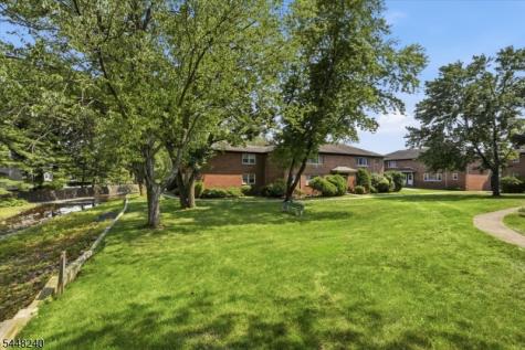 52 Lakeside Drive Millburn NJ 07041