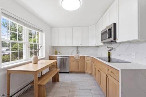 52 Lakeside Drive Millburn NJ 07041