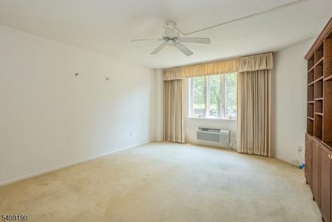 10 Smith Manor Boulevard West Orange NJ 07052