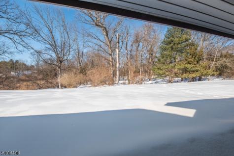 7 Summit Court Clinton NJ 08801