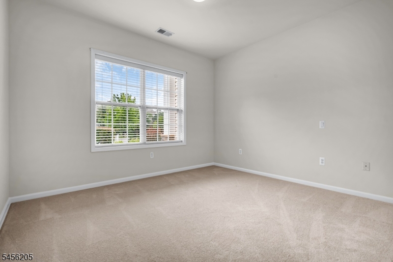 7110 Westover Way Franklin NJ 08873