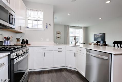 54 Harvest Way Little Falls NJ 07424