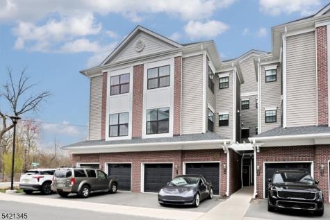 54 Harvest Way Little Falls NJ 07424