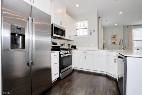 54 Harvest Way Little Falls NJ 07424