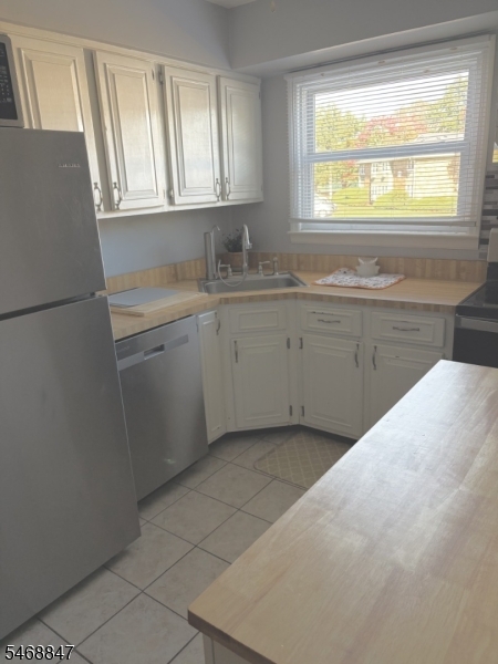 18 Deanna Dr Unit 35 Hillsborough NJ 08844