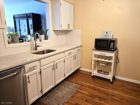 64 Dayton Court Independence NJ 07840