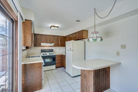4 Deborah Court Robbinsville NJ 08691