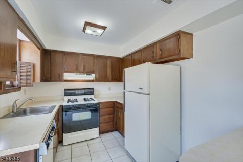 4 Deborah Court Robbinsville NJ 08691