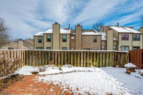 4 Deborah Court Robbinsville NJ 08691