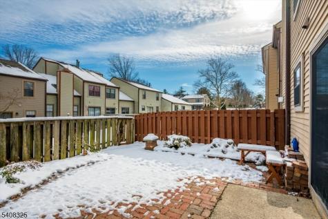 4 Deborah Court Robbinsville NJ 08691