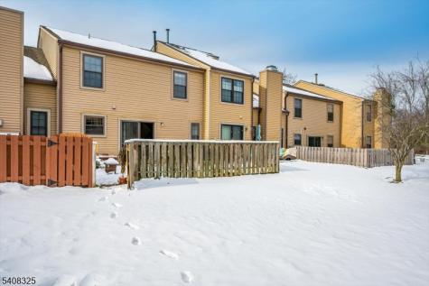 4 Deborah Court Robbinsville NJ 08691