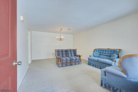 4 Deborah Court Robbinsville NJ 08691