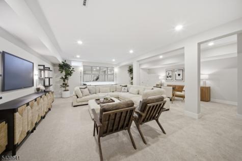 5 Pimlico Place Oakland NJ 07436