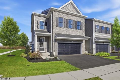 5 Pimlico Place Oakland NJ 07436