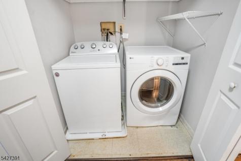 166 Sapphire Lane Franklin NJ 08823