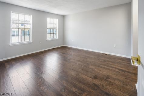 166 Sapphire Lane Franklin NJ 08823