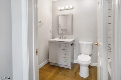 166 Sapphire Lane Franklin NJ 08823