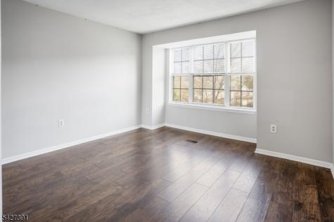 166 Sapphire Lane Franklin NJ 08823