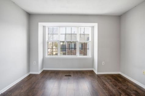 166 Sapphire Lane Franklin NJ 08823