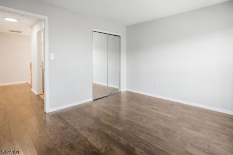 166 Sapphire Lane Franklin NJ 08823