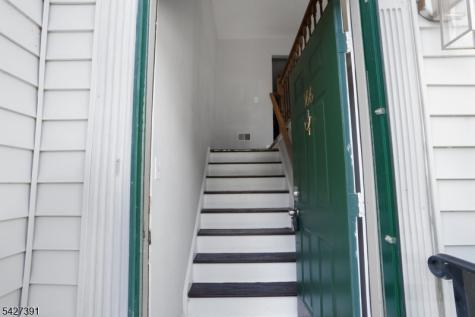 166 Sapphire Lane Franklin NJ 08823
