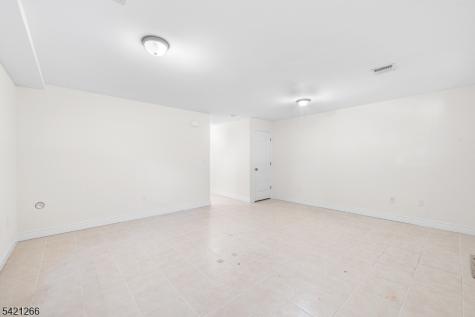 233 5th Street Fairview NJ 07022