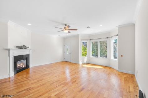 233 5th Street Fairview NJ 07022