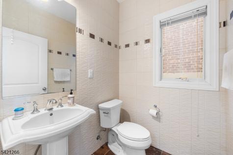 233 5th Street Fairview NJ 07022