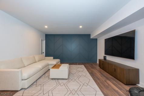 67 Halina Lane Butler NJ 07405