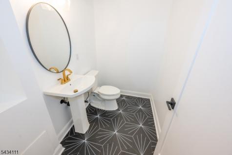 67 Halina Lane Butler NJ 07405
