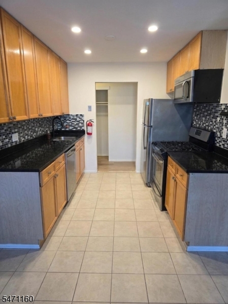401 Us Highway 22 North Plainfield NJ 07060