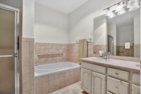 2205 Clinton Lane Rockaway NJ 07866