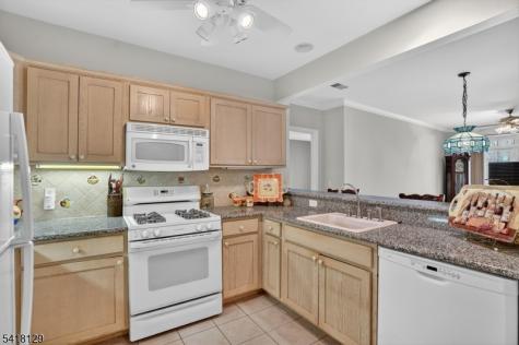 2205 Clinton Lane Rockaway NJ 07866