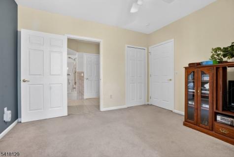 2205 Clinton Lane Rockaway NJ 07866