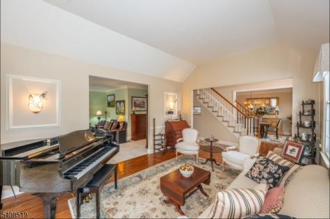 66 Briar Court Hardyston NJ 07419