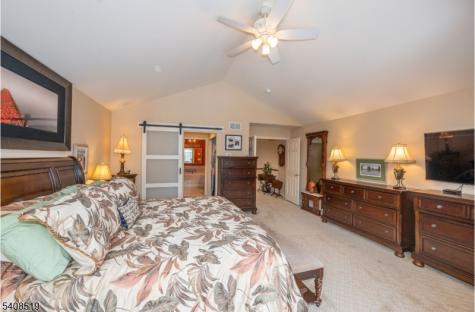 66 Briar Court Hardyston NJ 07419