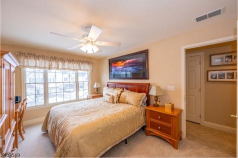 66 Briar Court Hardyston NJ 07419