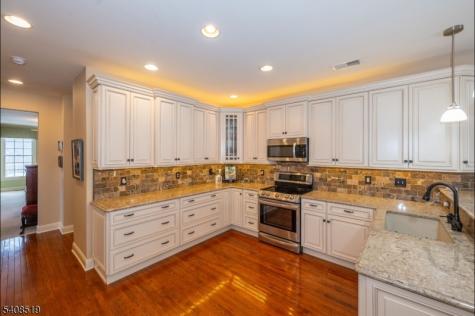 66 Briar Court Hardyston NJ 07419