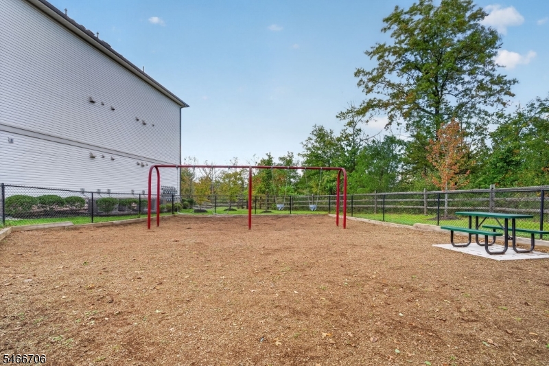 504 Altra Road Raritan NJ 08822