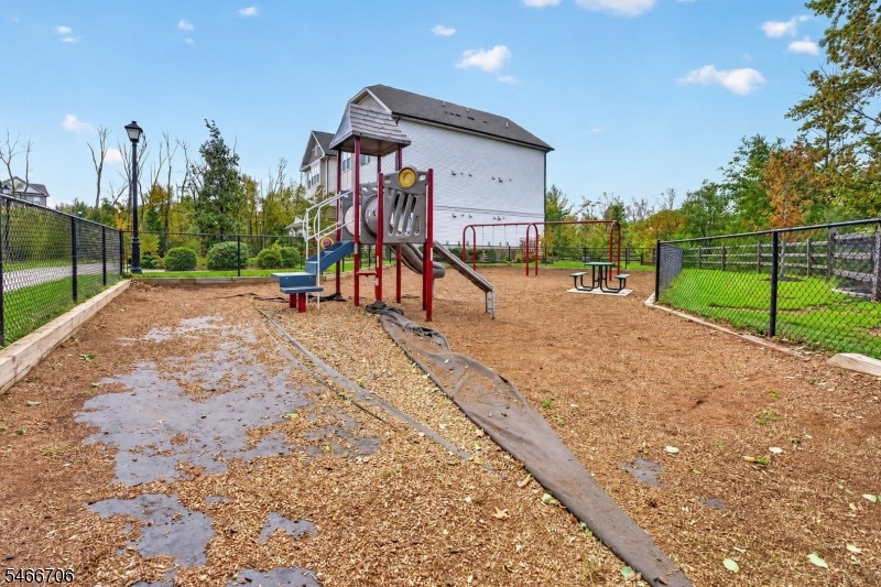 504 Altra Road Raritan NJ 08822