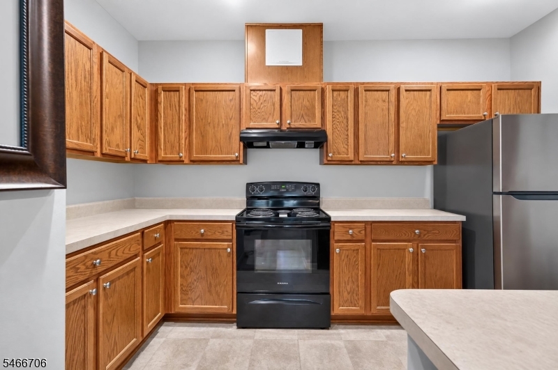 504 Altra Road Raritan NJ 08822