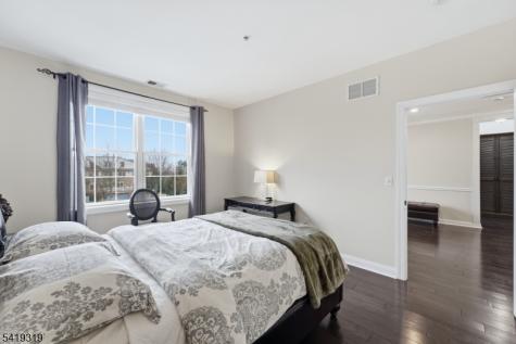 373 Victoria Drive Bridgewater NJ 08807