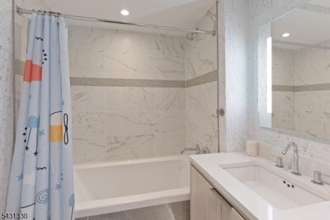800 Ave Port Imp920 Weehawken NJ 07086