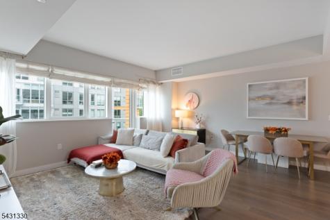 800 Ave Port Imp920 Weehawken NJ 07086